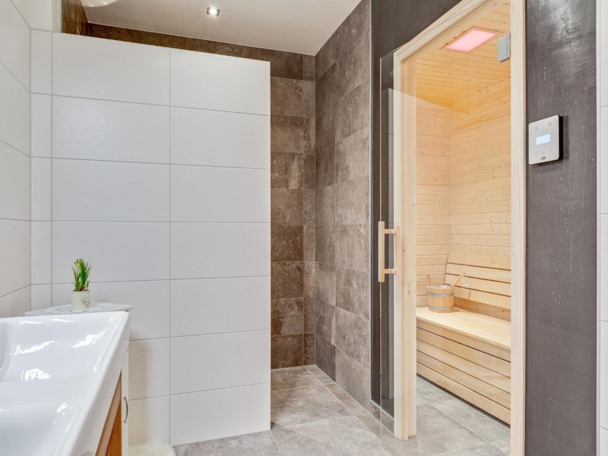 Luxurious Apartment With Sauna In Koenigsleiten Wald im Pinzgau Buitenkant foto
