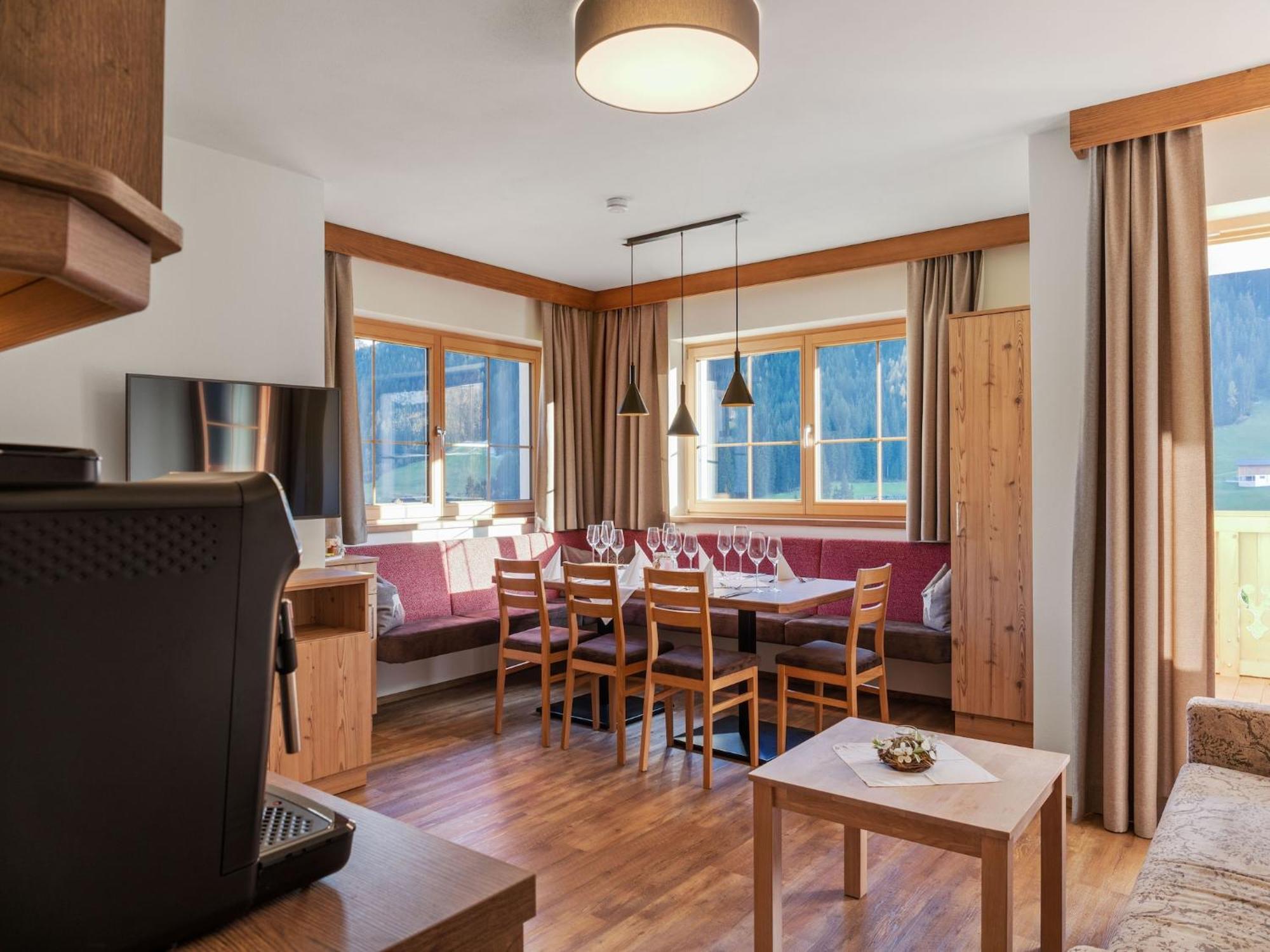 Luxurious Apartment With Sauna In Koenigsleiten Wald im Pinzgau Buitenkant foto